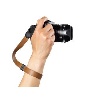 Alternative view of PEAK DESIGN 快裝皮革腕帶 Cuff Leather 22cm 相機 手腕帶 復古棕 沉穩黑 琥珀橙 公司貨